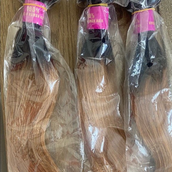 Human Hair - Picture 2 of 2